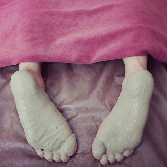 クレイ足裏パック